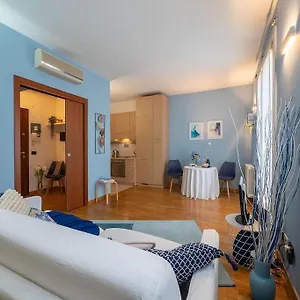 https://glamour-home.italymilanhotels.net